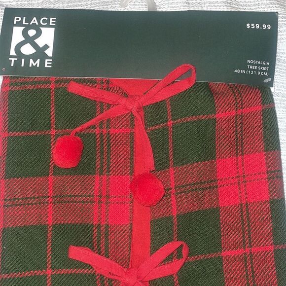 36” & 48” Tree Skirt Bundle - Picture 4 of 13